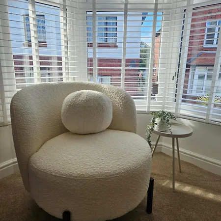 Salt & Sage, - New Holiday home *