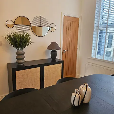 Salt & Sage, - New Holiday home Whitby